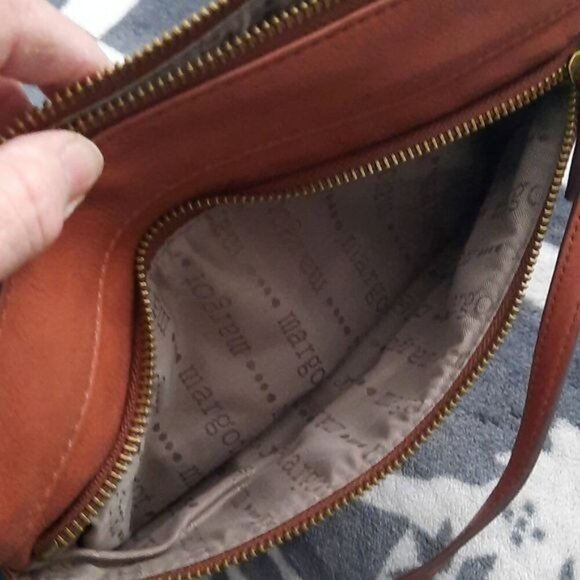 Margot Soft Brown Leather Crossbody Handbag - Picture 7 of 9